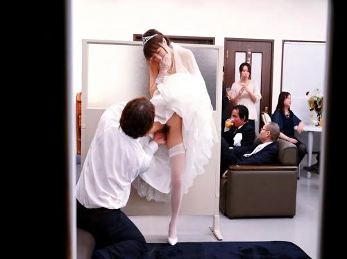 Stuprare la sposa il giorno del suo matrimonio