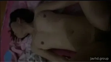 Gadis kapal terbang di Nghe An mengerang kuat