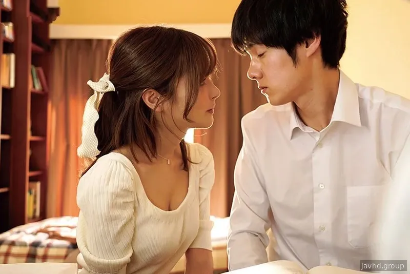 Cô gia sư xinh đẹp và chuyện tình cùng cậu học trò