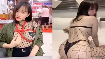 Gadis cantik yang suka memamerkan barang dagangannya di depan umum