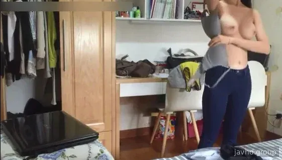 Giyinme tarzımı seviyorum