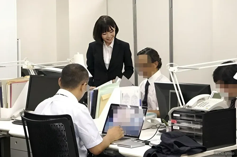 PRED-116 Noong nagtrabaho si Eimi Fukada bilang isang sekretarya