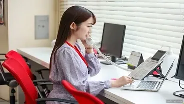 Isang araw ng trabaho para kay Tsukino Saito