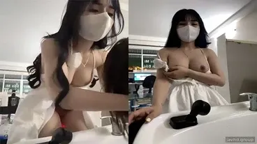 의뢰인의 머리를 감겨주면서 자위를 했습니다.